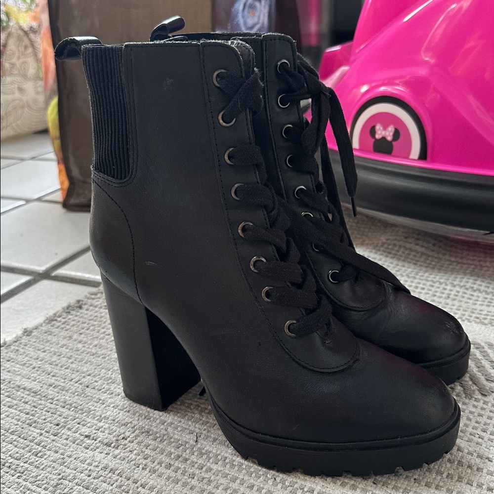 Steve Madden Block Heel Lace Up Booties